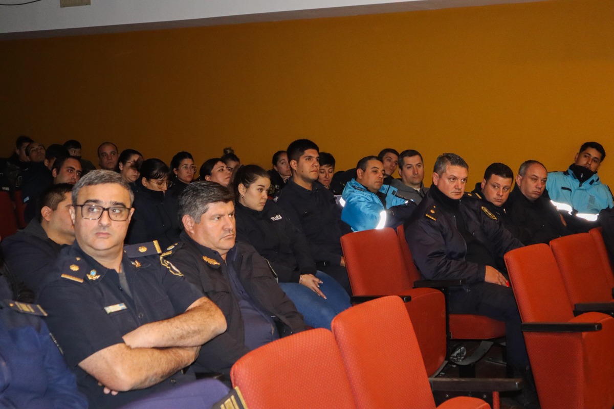 Se realizó una capacitación sobre violencia familiar y de género para ...