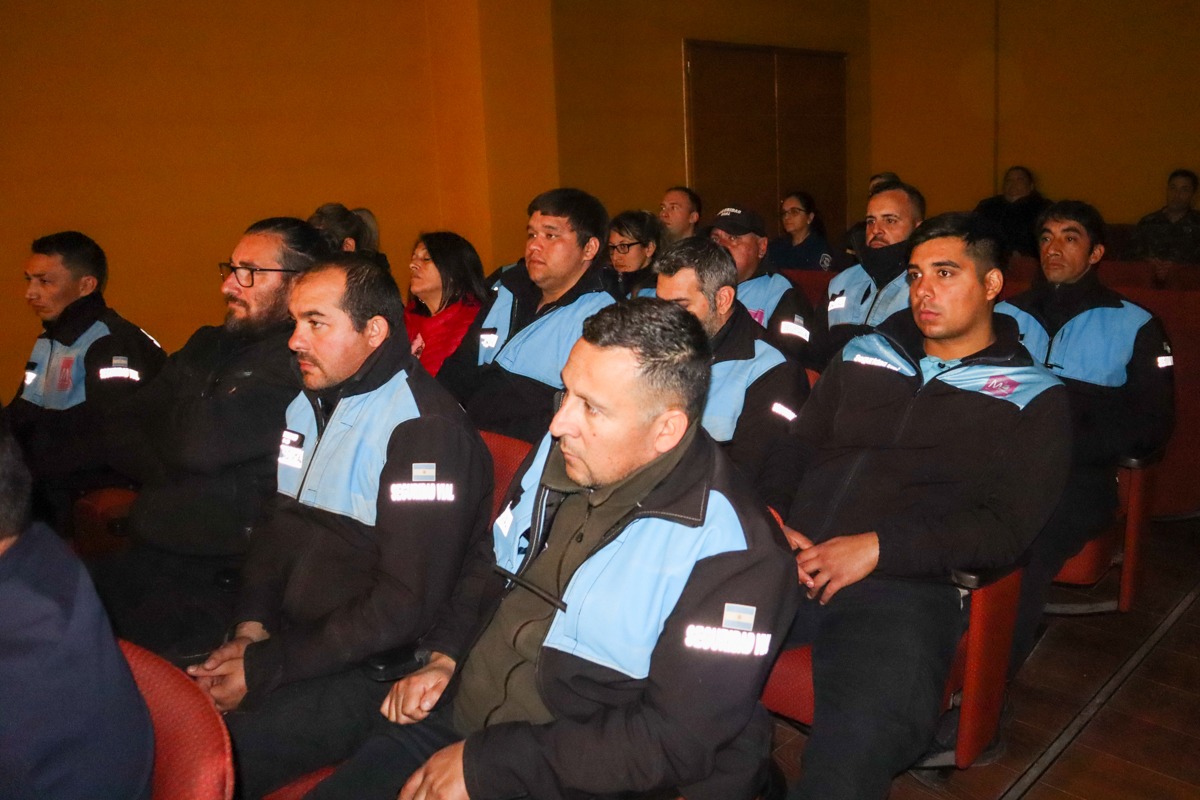 Se realizó una capacitación sobre violencia familiar y de género para ...
