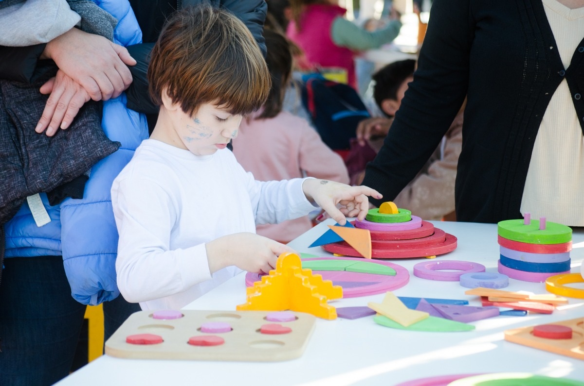 El Día Internacional del Juego se festejó en familia en la Plaza San ...