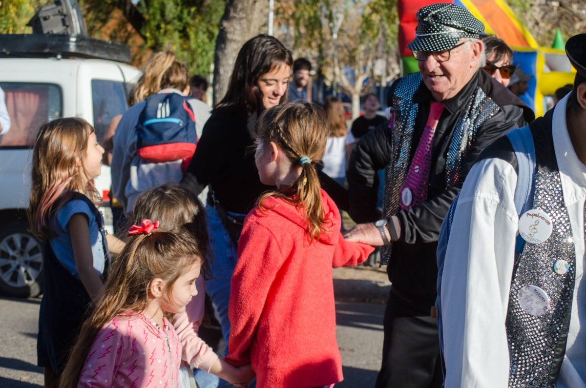 El Día Internacional del Juego se festejó en familia en la Plaza San ...