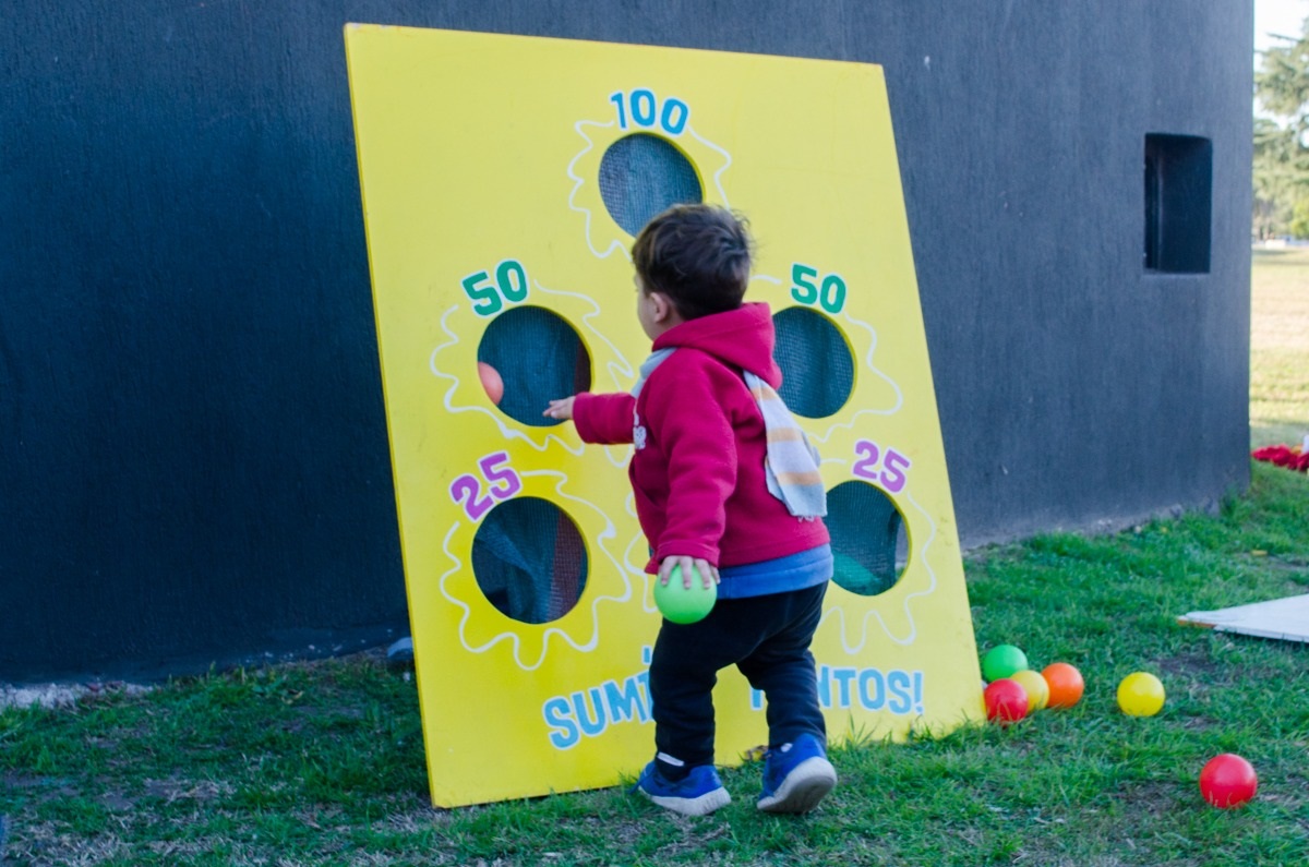 El Día Internacional del Juego se festejó en familia en la Plaza San ...