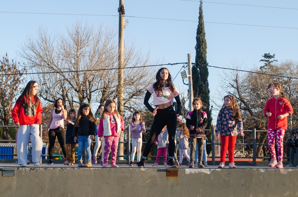El Día Internacional del Juego se festejó en familia en la Plaza San ...
