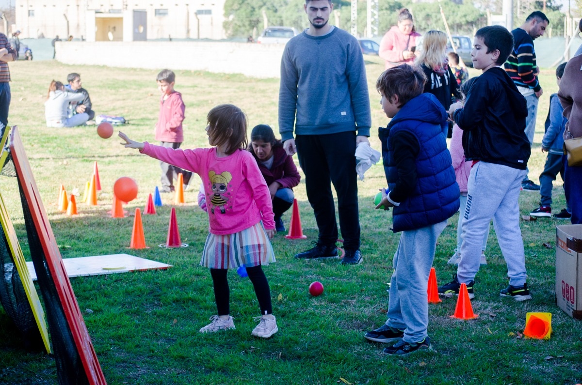 El Día Internacional del Juego se festejó en familia en la Plaza San ...